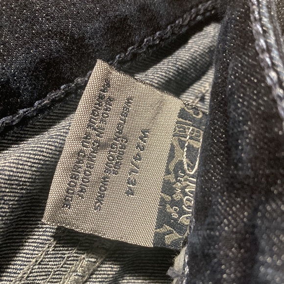 Silver Jeans - Berkley 24 x 32. - Picture 3 of 5